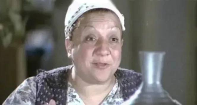 Hababam Sınıfı’nın Hafize Ana’sıydı! Adile Naşit’in kökenini öğrenince çok şaşıracaksınız! 7